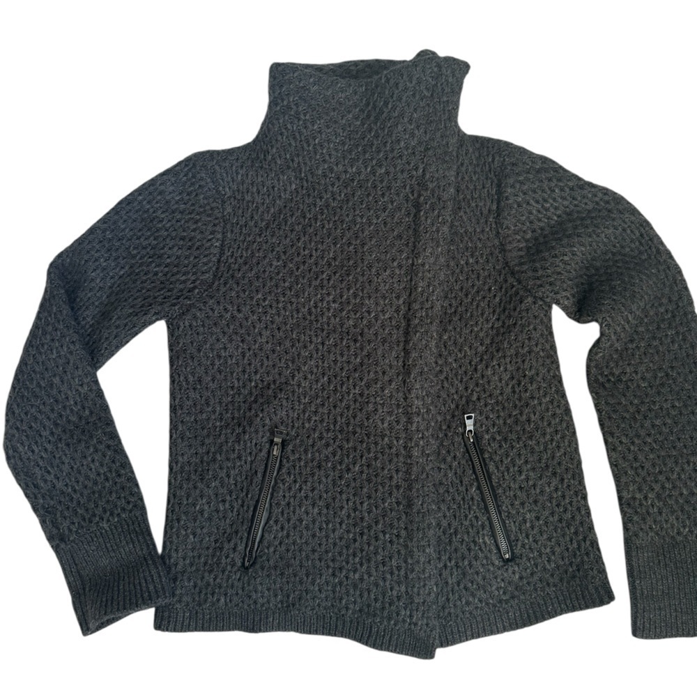LOFT wool blend sweater gray textured zip pocket faux leather trim sz M